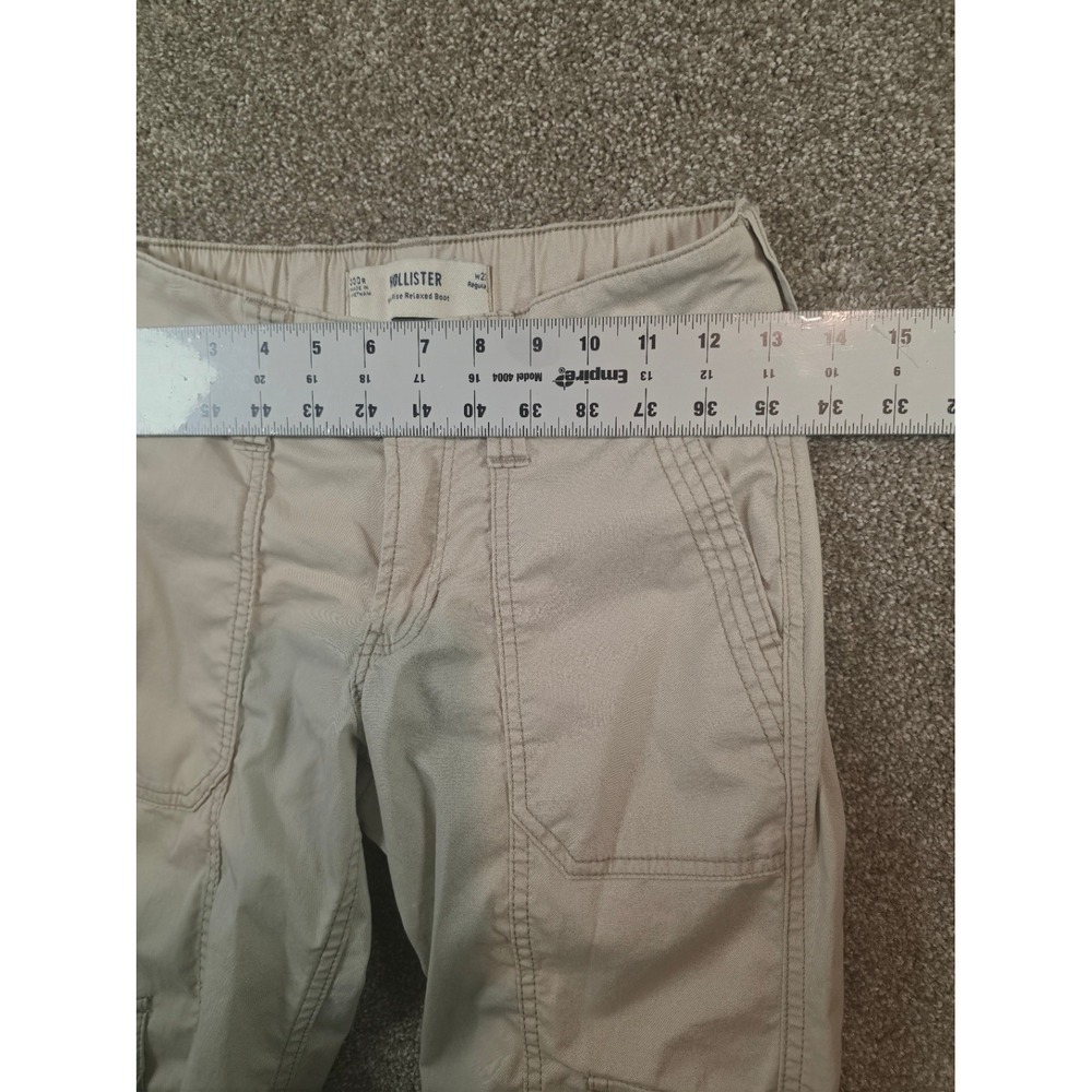 Hollister Mid-Rise Relaxed Boot Cargo Pants Tan Khaki 000R W23 Utility Y2K - Picture 9 of 10